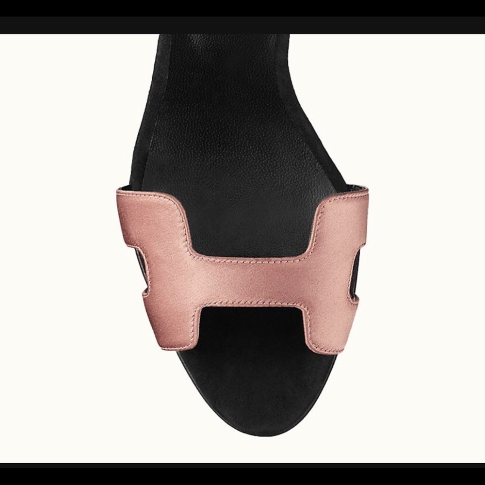 Hermes New Sandal style